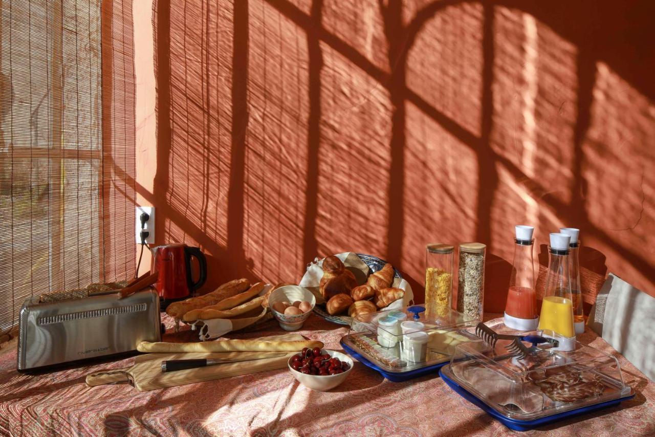 Le 37 Malaucene Bed & Breakfast エクステリア 写真